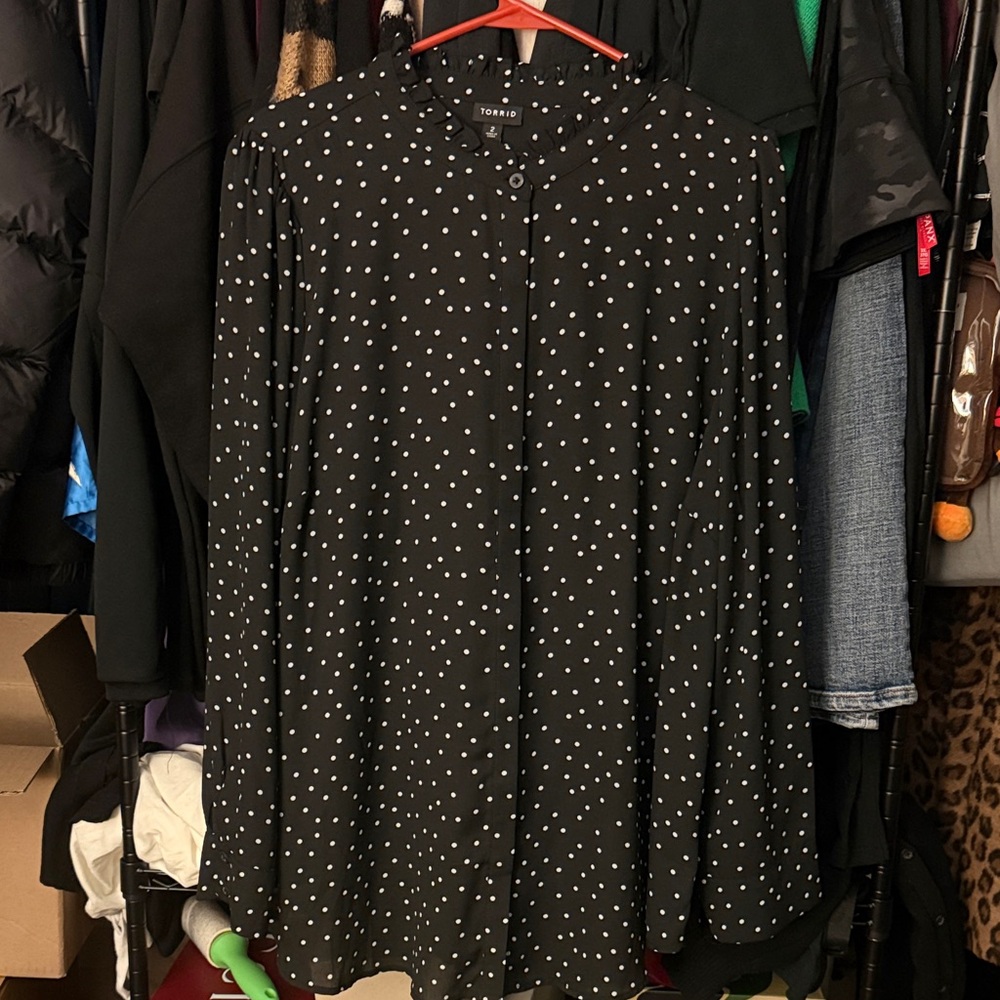 torrid Black and White Polka Dot Button-Front Blouse
